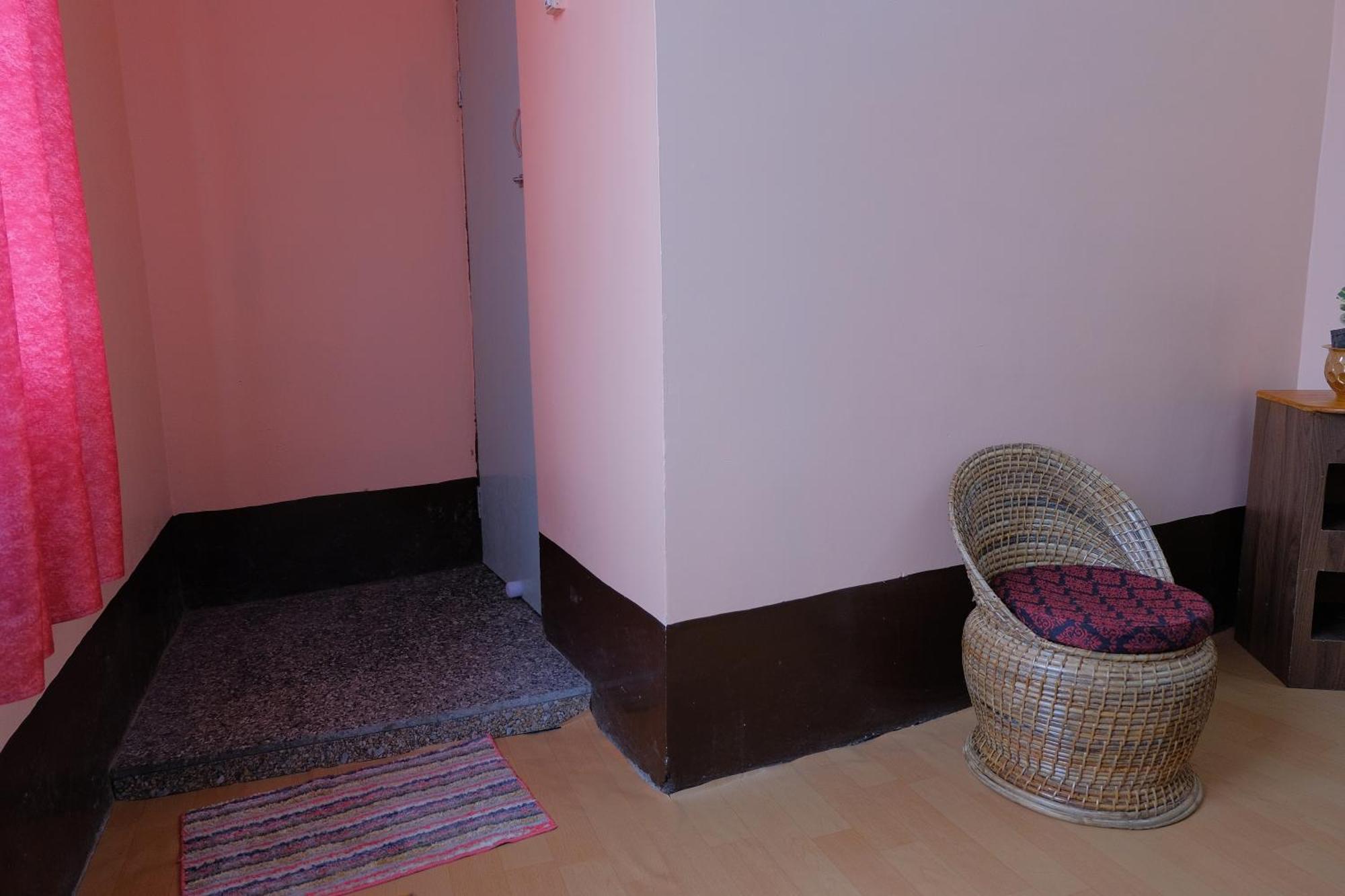 Down Town Homestay Kurseong Room photo